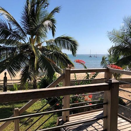 암바톨로아카 Le Transat B&B 외부 사진