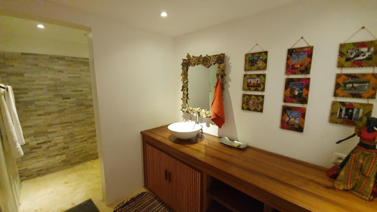 암바톨로아카 Le Transat B&B 외부 사진